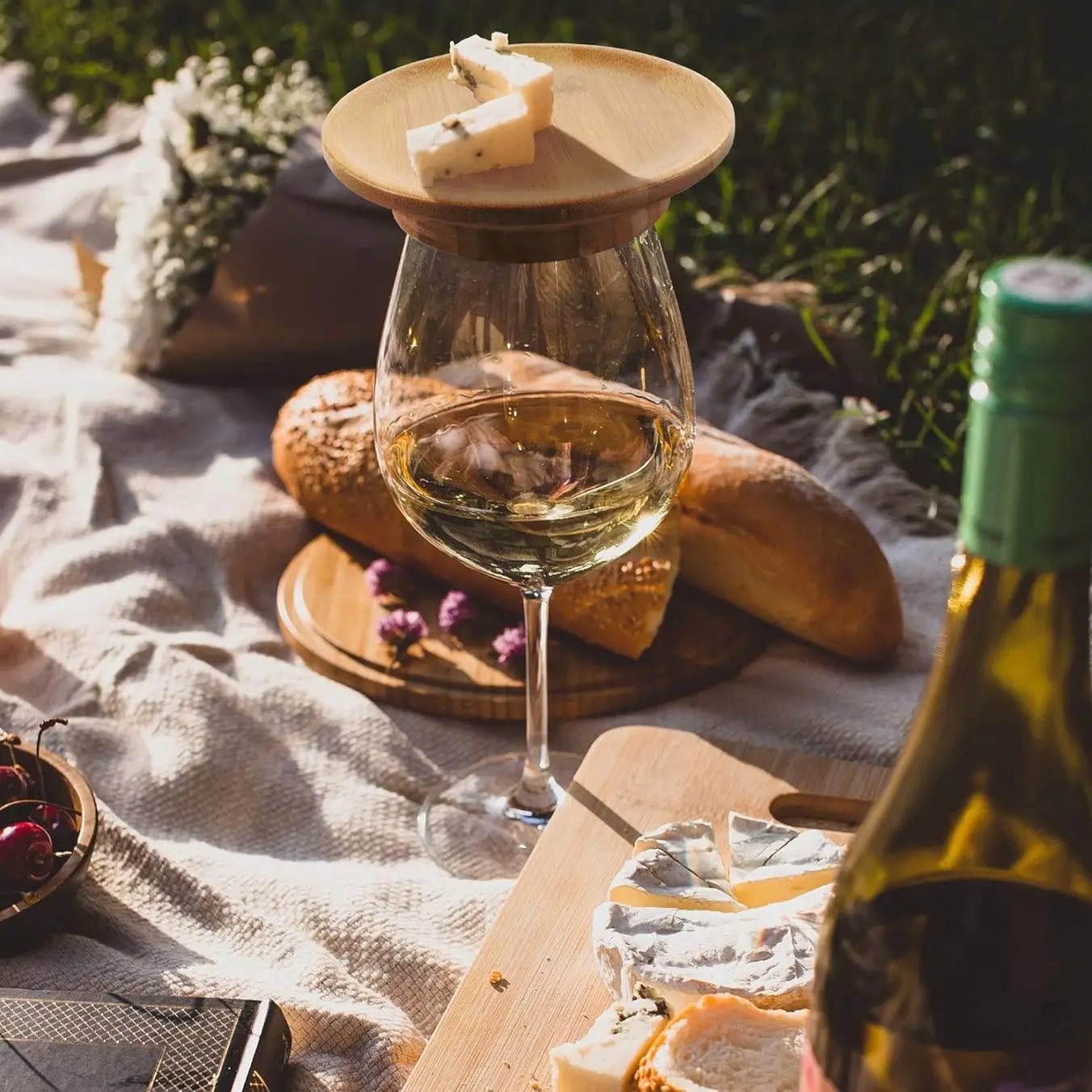 WineEase™ | Weinglas Charcuterie Aufsatz — Für ein exklusives Weinerlebnis