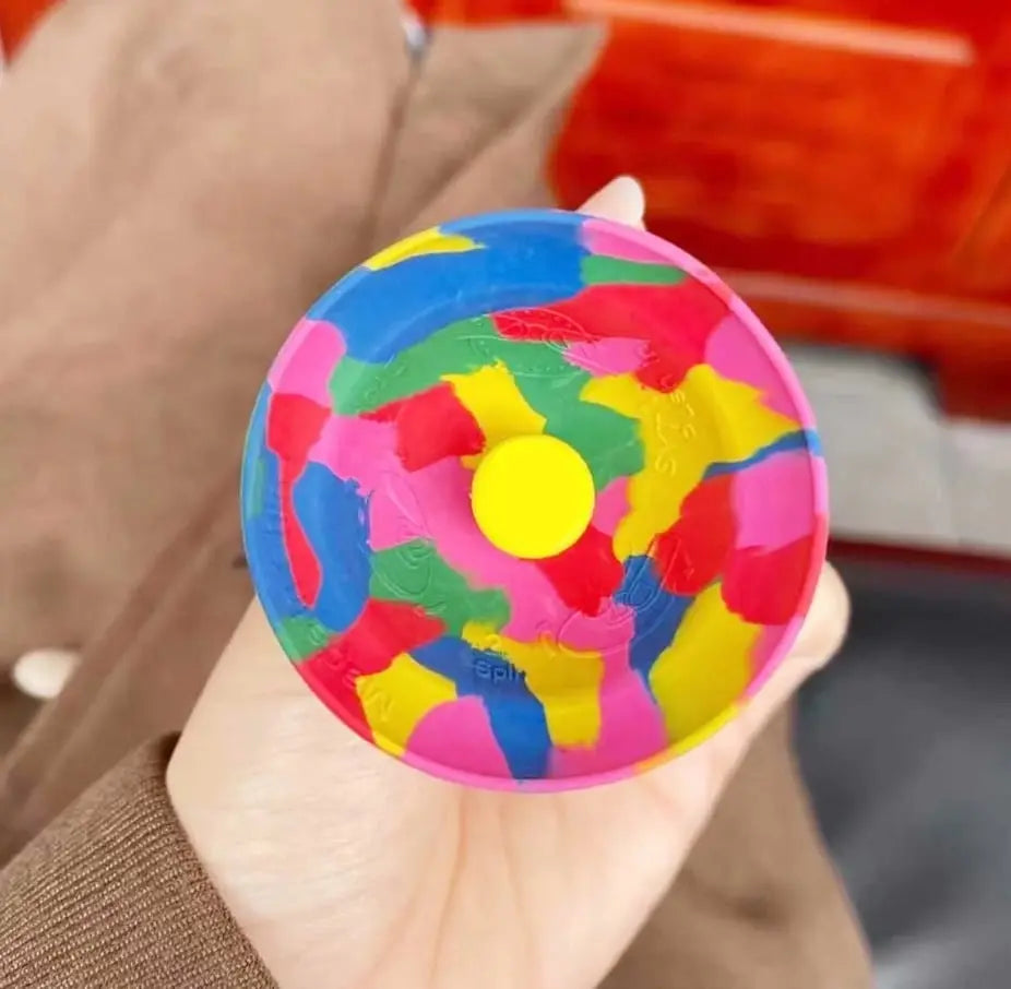 1+1 GRATIS | FidgetPop™  | Fidget-Spielzeug zum Werfen – Springt mit Drehung noch höher