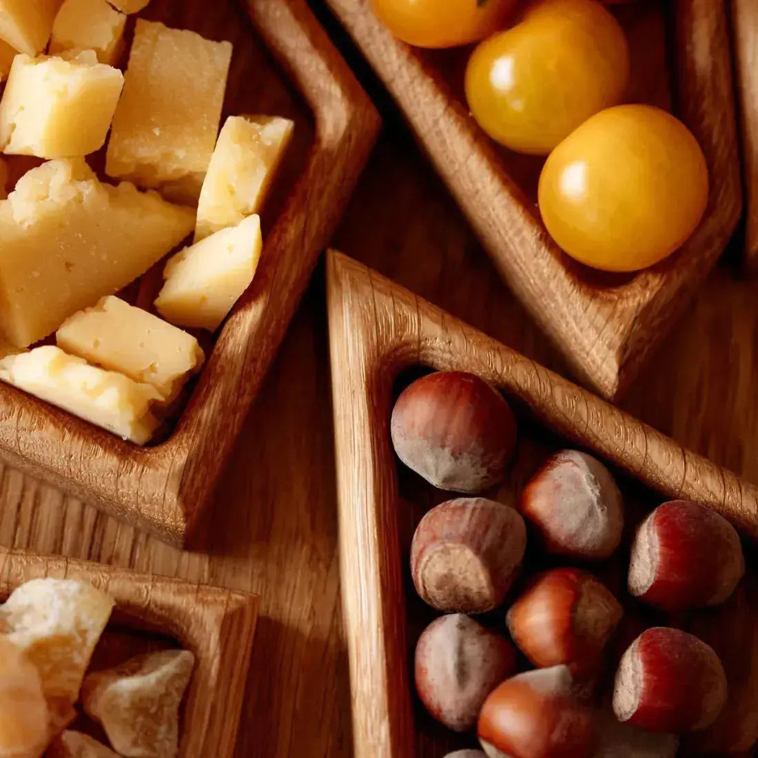 Servina™ | Holz-Serviertablett – Stilvolles Highlight für Ihre gemütlichen Genussmomente