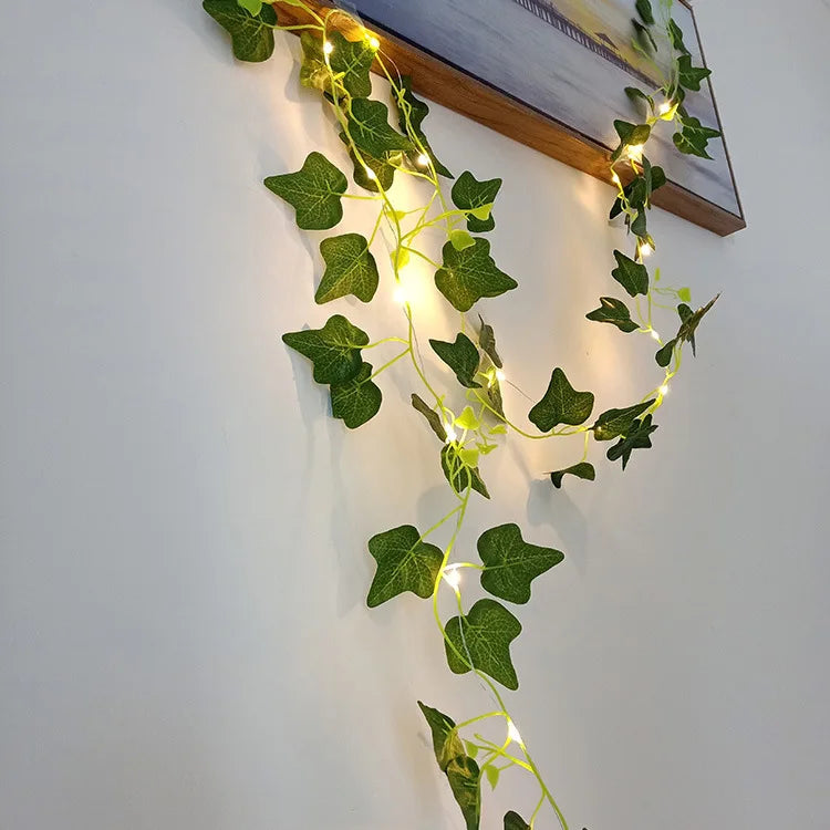 1+1 GRATIS | LumiVine™ | Leuchtende Efeu-Lichterkette