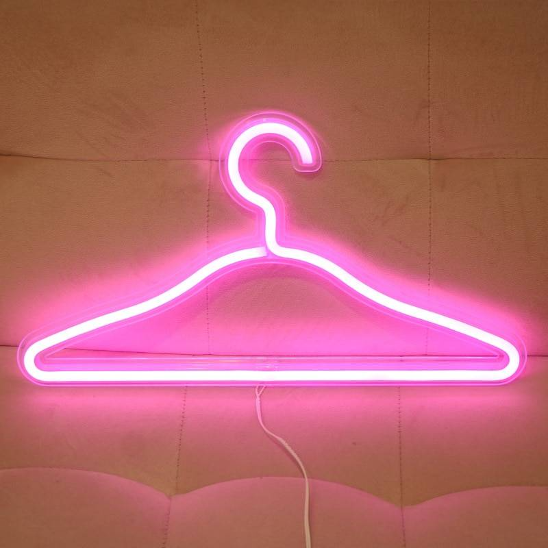 GlowHanger™ | Neon-Kleiderbügel für Einen Leuchtenden Kleiderschrank