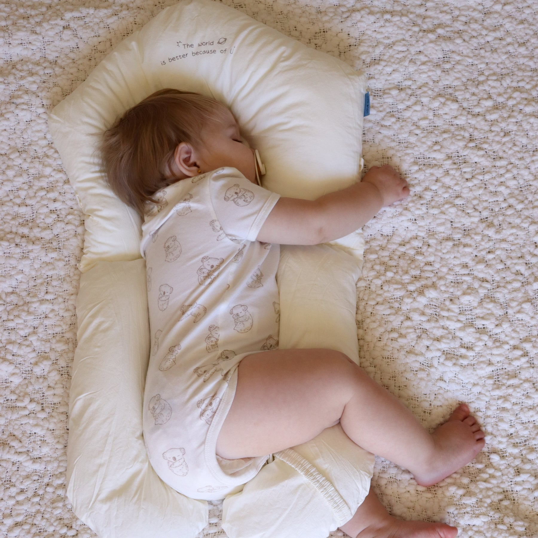 LullaCloud™ | Baby-Schlafstützkissen | Für erholsame Nächte und gesunden Schlaf für Ihr Baby