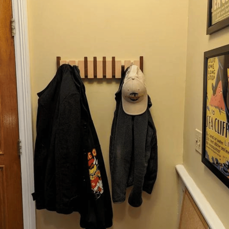 Hanger Maestro™ | Klavier-Garderobe aus Holz